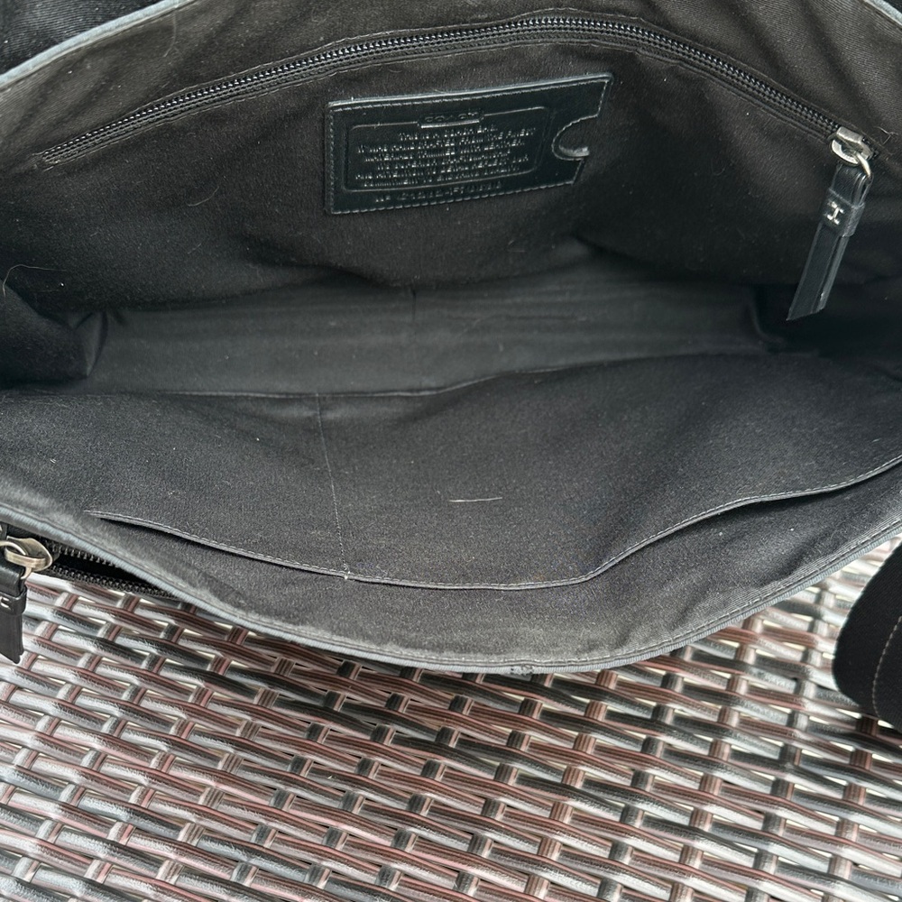 Coach Men's Messenger Bag - Picture 8 of 13
